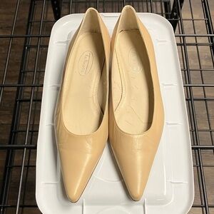 Talbots Cream Pointed Toe Heels